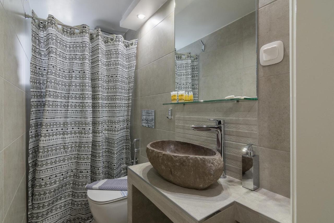 Beautiful And Spacious Apartment In Pagrati 雅典 外观 照片
